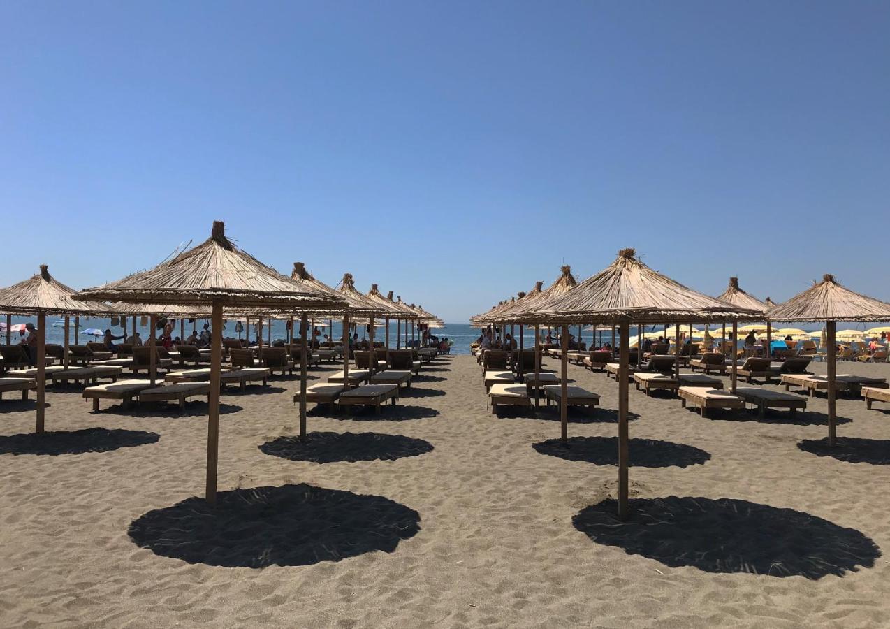Hotel Athina Велипойе Экстерьер фото