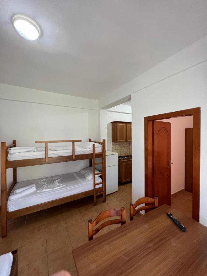 Hotel Athina Велипойе Экстерьер фото