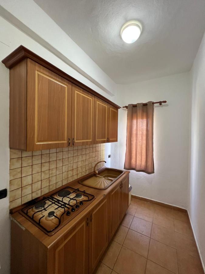 Hotel Athina Велипойе Экстерьер фото